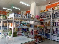 Cửa hàng cần tuyển nhân viên nam nữ - Thời gian : Ưu tiên xoay ca Cửa hàng cần tuyển nhân viên nam nữ - Thời gian : Ưu tiên xoay ca