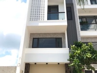 Bán gấp nhà 5 tầng, đường ô tô 10m, xe hơi để trong nhà. Bán gấp nhà 5 tầng, đường ô tô 10m, xe hơi để trong nhà.