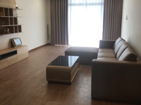 Cho thuê căn hộ CC Discovery Complex, tầng 28, 210m2, 4PN, full đồ. Cho thuê căn hộ CC Discovery Complex, tầng 28, 210m2, 4PN, full đồ.