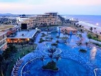 Căn hộ view biển - SHR - CK 10% - Tặng 50 đêm nghỉ dưỡng Căn hộ view biển - SHR - CK 10% - Tặng 50 đêm nghỉ dưỡng