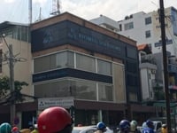 Bán gấp lô đất 8,5x28m, mặt tiền P.Bến Thành,Q.1. Giá 69,5 tỷ(TL). Bán gấp lô đất 8,5x28m, mặt tiền P.Bến Thành,Q.1. Giá 69,5 tỷ(TL).