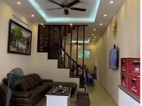 Nhà đẹp ở ngay Trung Kính, 47m2 x 5 tầng, cách ô tô 10m giá 3.8 tỷ. Nhà đẹp ở ngay Trung Kính, 47m2 x 5 tầng, cách ô tô 10m giá 3.8 tỷ.