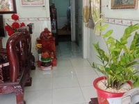 Bán nhà ,và 4 ptro , đường thông buôn bán gần chợ Bán nhà ,và 4 ptro , đường thông buôn bán gần chợ