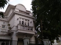 Cho thuê biệt thự Ciputra lô góc cực đẹp, 300m2 giá tốt Cho thuê biệt thự Ciputra lô góc cực đẹp, 300m2 giá tốt