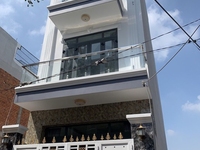 Bán gấp nhà phố 04 tầng, 4x14m, xe hơi vào nhà, 2 lầu, 4,3 tỷ Bán gấp nhà phố 04 tầng, 4x14m, xe hơi vào nhà, 2 lầu, 4,3 tỷ