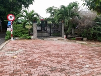 Thua lỗ làm ăn,cần bán gấp căn nhà 270M2 căn góc 2mt đường lớn tiện kd Thua lỗ làm ăn,cần bán gấp căn nhà 270M2 căn góc 2mt đường lớn tiện kd
