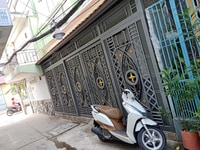 Nhà hẻm TTT mới xây cách mặt tiền chỉ 5 bước chân Nhà hẻm TTT mới xây cách mặt tiền chỉ 5 bước chân