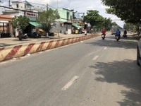 Bán nhà vị trí tuyệt đẹp nằm ngay trung tâm thị trấn Nhà Bè, Dt 15x30m Bán nhà vị trí tuyệt đẹp nằm ngay trung tâm thị trấn Nhà Bè, Dt 15x30m