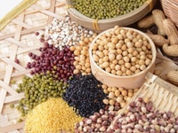 Mình cần gấp 4 nam nữ bán thức uống dinh dưỡng Mình cần gấp 4 nam nữ bán thức uống dinh dưỡng
