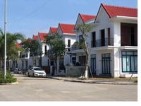 Cần Tiền Bán Gấp Nhà 3 tầng, đường 12m, có gara ô tô Cần Tiền Bán Gấp Nhà 3 tầng, đường 12m, có gara ô tô