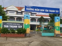 Đất mặt tiền Hồ Thị Bưng, 90m2, Đường 20m, giá chỉ 10tr/m2 Đất mặt tiền Hồ Thị Bưng, 90m2, Đường 20m, giá chỉ 10tr/m2