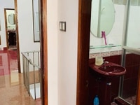 Bán Căn Nhà Tại Trung Tâm Thương Mại Cái Khế - Đường Nguyễn Đức Cảnh Bán Căn Nhà Tại Trung Tâm Thương Mại Cái Khế - Đường Nguyễn Đức Cảnh
