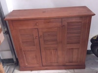 Tủ kệ để giày gỗ miếng mới 99%, kích thước 70X90 Tủ kệ để giày gỗ miếng mới 99%, kích thước 70X90