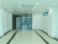 Bán nhà mặt phố Phạm Văn Đồng, kinh doanh sầm uất, 68m2, 7 tầng Bán nhà mặt phố Phạm Văn Đồng, kinh doanh sầm uất, 68m2, 7 tầng