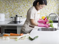 Tuyển gấp giúp việc làm việc nhà ăn ở lại chung cư 136 hồ tùng mậu, HN Tuyển gấp giúp việc làm việc nhà ăn ở lại chung cư 136 hồ tùng mậu, HN