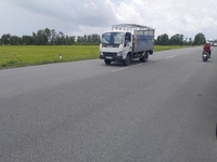 Mặt tiền siêu đẹp quốc lộ 61c , đoạn 12 ngàn, 600tr/ 1000m2 Mặt tiền siêu đẹp quốc lộ 61c , đoạn 12 ngàn, 600tr/ 1000m2