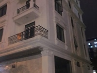 Cho thuê nhà tây hồ 175m2 x 3 tầng full đồ cho người nước ngoài Cho thuê nhà tây hồ 175m2 x 3 tầng full đồ cho người nước ngoài