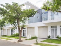 Biệt thự nghỉ dưỡng 240m2, đường Tỉnh Lộ 10, Bình Chánh, giá 2,6 tỷ Biệt thự nghỉ dưỡng 240m2, đường Tỉnh Lộ 10, Bình Chánh, giá 2,6 tỷ