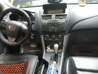 Bán tải Mazda BT50 2.2AT máy dầu số tự động 1 cầu màu đen nhập 2015 SG Bán tải Mazda BT50 2.2AT máy dầu số tự động 1 cầu màu đen nhập 2015 SG