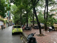 Bán nhà mặt phố Đường Láng, Đống Đa, 240m2, mặt tiền 22m. Bán nhà mặt phố Đường Láng, Đống Đa, 240m2, mặt tiền 22m.