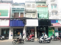 Cần sang gấp shop hoăc cho thuê nhà nguyên căn CMT8, Q. Tân Bình Cần sang gấp shop hoăc cho thuê nhà nguyên căn CMT8, Q. Tân Bình