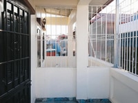 Nhà mới đẹp phân lô Lạc Long Quân 30m 5 tầng MT 3.8m Giá 3.8 tỷ Nhà mới đẹp phân lô Lạc Long Quân 30m 5 tầng MT 3.8m Giá 3.8 tỷ