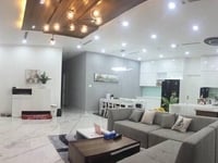 Cần sang nhượng penthouse khu căn hộ cao cấp vinhomecentralpark Cần sang nhượng penthouse khu căn hộ cao cấp vinhomecentralpark