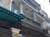 Bán nhà sổ hồng riêng đường HT13, phường Hiệp Thành, Quận 12 đúc 3 lầu Bán nhà sổ hồng riêng đường HT13, phường Hiệp Thành, Quận 12 đúc 3 lầu