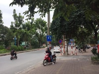 Mặt Phố Hoàng Quốc Việt, Vỉa Hè 8m, Kinh Doanh Tuyệt Vời: 83m, 6 Tầng Mặt Phố Hoàng Quốc Việt, Vỉa Hè 8m, Kinh Doanh Tuyệt Vời: 83m, 6 Tầng