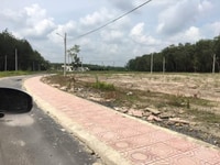 Chỉ 450 triệu sổ hữu ngay 500 m2 đất Thị Trấn Chơn Thành, sổ hồng sẵn Chỉ 450 triệu sổ hữu ngay 500 m2 đất Thị Trấn Chơn Thành, sổ hồng sẵn