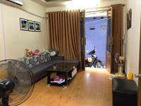 Bán nhà 2 tầng trong ngõ Trần Nguyên Hãn. 54m2. 1,35 tỷ. Bán nhà 2 tầng trong ngõ Trần Nguyên Hãn. 54m2. 1,35 tỷ.