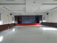 Cần cho thuê văn phòng 200 m2 tại đường XVNT, 240,000đ/m2, chỉ 1 sàn Cần cho thuê văn phòng 200 m2 tại đường XVNT, 240,000đ/m2, chỉ 1 sàn