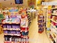 Siêu thị tiện lợi cần tuyển hai nhân viên trực quầy hàng. Siêu thị tiện lợi cần tuyển hai nhân viên trực quầy hàng.