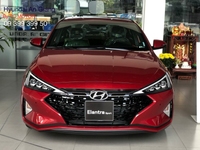 Hyundai Elantra Khuyến Mãi Khủng 30 Triệu Đồng Hyundai Elantra Khuyến Mãi Khủng 30 Triệu Đồng