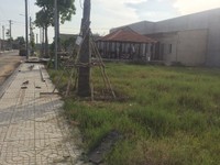 Lô đất đẹp 2 mặt tiền, gần ngã tư xã, bình chánh, bao sang tên Lô đất đẹp 2 mặt tiền, gần ngã tư xã, bình chánh, bao sang tên