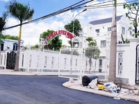 Gia Đình tôi cần bán gấp Villa mới cực đẹp, Giá chỉ 5.1 tỷ, Ngay CĐĐL Gia Đình tôi cần bán gấp Villa mới cực đẹp, Giá chỉ 5.1 tỷ, Ngay CĐĐL