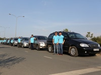Cty cần thuê xe Kia Sedona Gath 3.3 model 2019 Cty cần thuê xe Kia Sedona Gath 3.3 model 2019