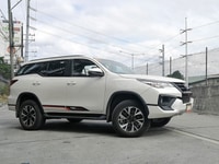 Cho thuê dàn xe ô tô tự lái 4 chỗ đến 7 chỗ Cho thuê dàn xe ô tô tự lái 4 chỗ đến 7 chỗ