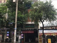 Bán nhà MT Tân Sơn Nhì, 5x18, đúc 5 tấm, có thang máy, 10pn, 18.5 tỷ Bán nhà MT Tân Sơn Nhì, 5x18, đúc 5 tấm, có thang máy, 10pn, 18.5 tỷ