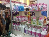 Cần tuyển gấp 3 nhân viên bán hàng tại quầy dịp cuối năm. Cần tuyển gấp 3 nhân viên bán hàng tại quầy dịp cuối năm.