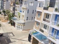 Nhà mới 1 trệt 3 lầu ngay chợ bình triệu, thủ đức giá chỉ từ 4,5 tỷ Nhà mới 1 trệt 3 lầu ngay chợ bình triệu, thủ đức giá chỉ từ 4,5 tỷ