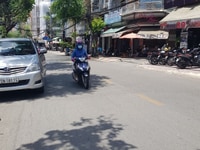 Cần bán nhà hẻm đường Nguyễn Kim- Bà Hạt, phường 6, quận 10, DT:5*10m, Cần bán nhà hẻm đường Nguyễn Kim- Bà Hạt, phường 6, quận 10, DT:5*10m,