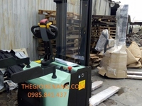 Xe nâng điện đứng lái , hàng nhập khẩu trực tiếp, giá cạnh tranh Xe nâng điện đứng lái , hàng nhập khẩu trực tiếp, giá cạnh tranh
