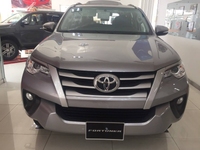 FORTUNER 2.4G số sàn-Bán trả góp lãi 0%_Trả 250 Triệu nhận xe FORTUNER 2.4G số sàn-Bán trả góp lãi 0%_Trả 250 Triệu nhận xe