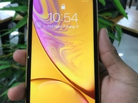 Iphone XR 64gb còn bh apple nguyên zin áp suât Iphone XR 64gb còn bh apple nguyên zin áp suât