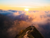 Tour Tà Xùa Săn mây 2 ngày 1 đêm Tour Tà Xùa Săn mây 2 ngày 1 đêm