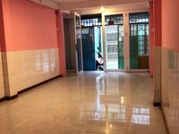 Kẹt tiền bán nhà mặt tiền đường Nguyễn Tiểu La - Q.10. Khu phố cà phê Kẹt tiền bán nhà mặt tiền đường Nguyễn Tiểu La - Q.10. Khu phố cà phê