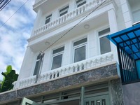 Bán nhà mới xây đường Thạnh Lộc 13, Q12, 5,5x12m, 2,95 tỷ Bán nhà mới xây đường Thạnh Lộc 13, Q12, 5,5x12m, 2,95 tỷ