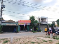 Bán căn nhà nát mặt tiền đường, sau lưng Bệnh viện Xuyên Á Bán căn nhà nát mặt tiền đường, sau lưng Bệnh viện Xuyên Á