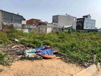 Gom lại còn vài lô đất trên Quốc lộ 13,Bình Dương để còn về quê . Gom lại còn vài lô đất trên Quốc lộ 13,Bình Dương để còn về quê .